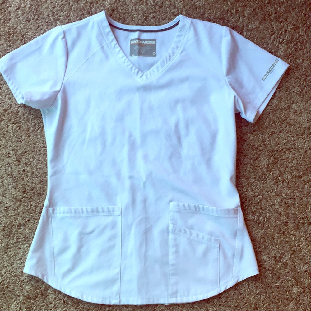 White Skechers Scrub Top for Women, Like New!!
